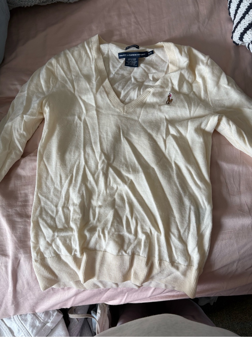 Ralph Lauren V-Neck Sweater – Cream